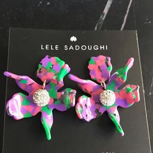 NWOT lily Sadoughi small crystal lily earrings